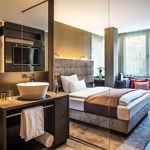 Kamer met een Queen Size Bed